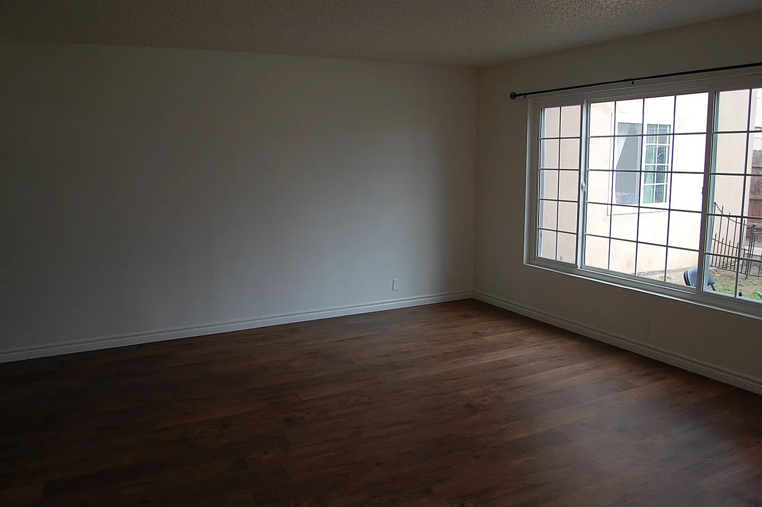 2 bed, 776 sqft, $2,695 — Photo 2