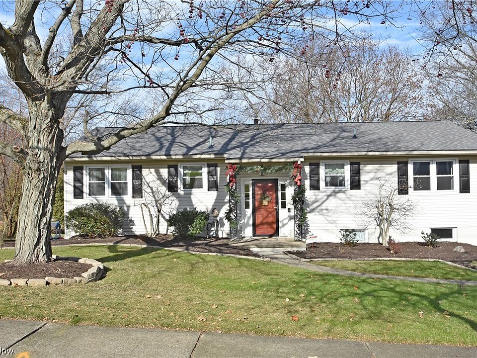1st image of 510 Oak St