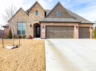 3339 E 145th Cir S, Bixby, OK 74008