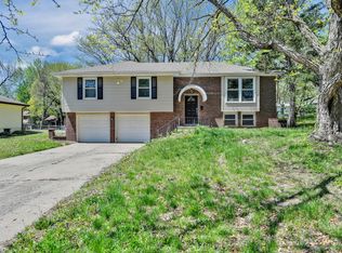 12804 Ewing Ave, Grandview, MO 64030