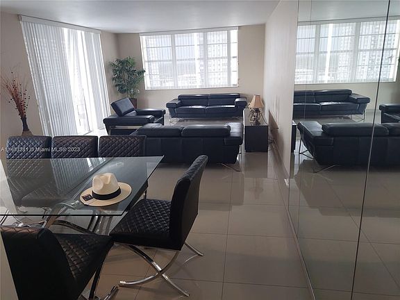 4th image of 2801 NE 183rd St APT 1217W