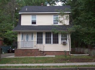 33 Farview Ter #2, Paramus, NJ 07652