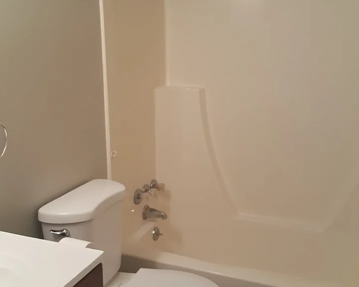 1121 Poplar St #C01 — Photo 8