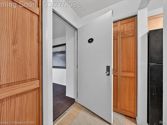 5th image of 3815 Lone Pine Rd