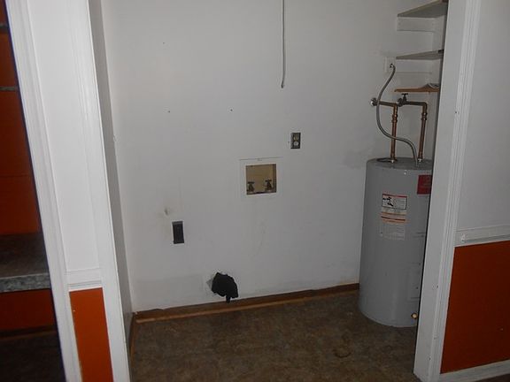3rd image of 20317 Halloway Ave