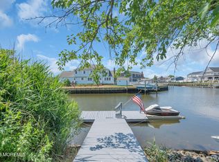 10 Harbour Way, Monmouth Beach, NJ 07750