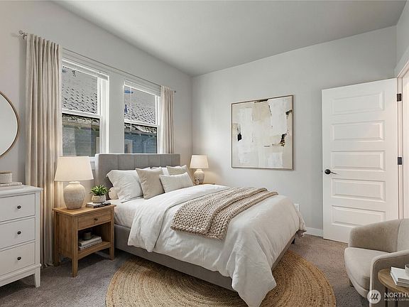 5th image of 554 Prospect Street