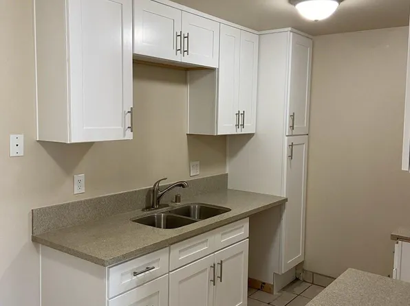344 Lansing Cir #D, Escondido, CA 92025