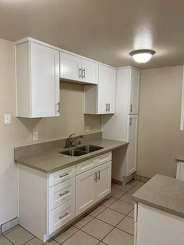 344 Lansing Cir #D Photo 1
