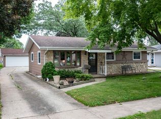 132 N Eagle St, Oshkosh, WI 54902