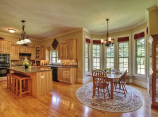135 Teague Dr, Mooresville, NC 28117