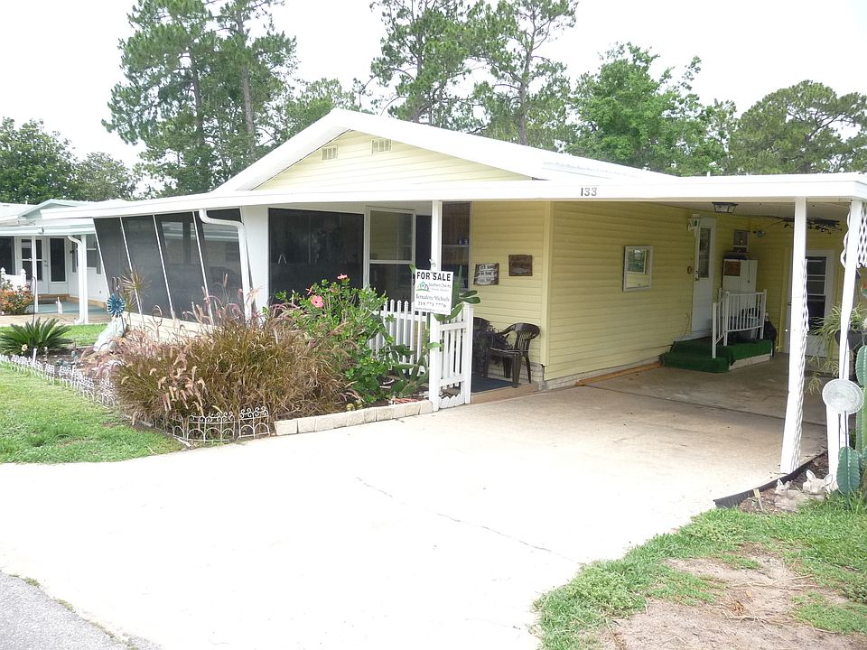 1st image of 133 N Lake Dr