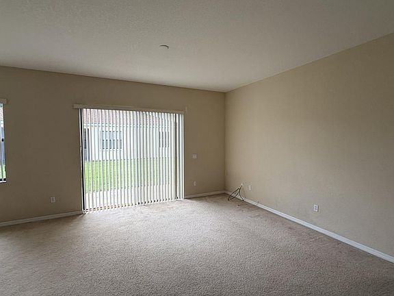 4th image of 439 Caraway Dr