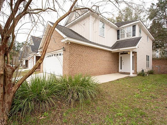 3rd image of 2633 Fenwood Ct
