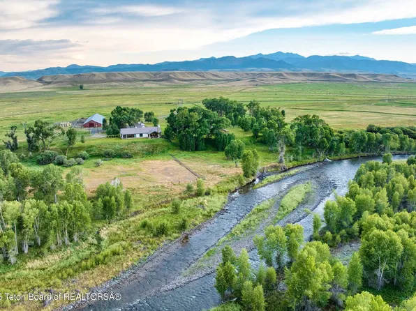 1311 1st Rd #&-1315, Meeteetse, WY 82433