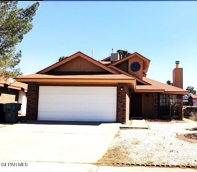 11376 Tenaha Ave — Photo 1