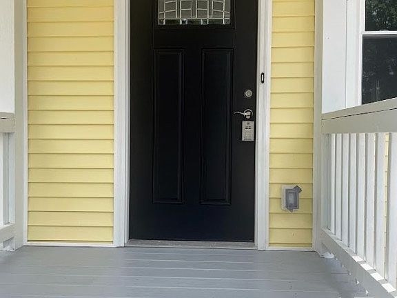 3rd image of 2012 Dellrose Dr