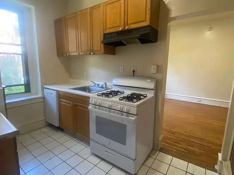 1100 S 46th St #2A — Photo 7