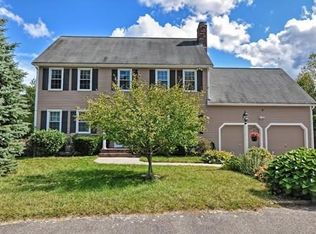 4 Shoreview Ln, Walpole, MA 02081