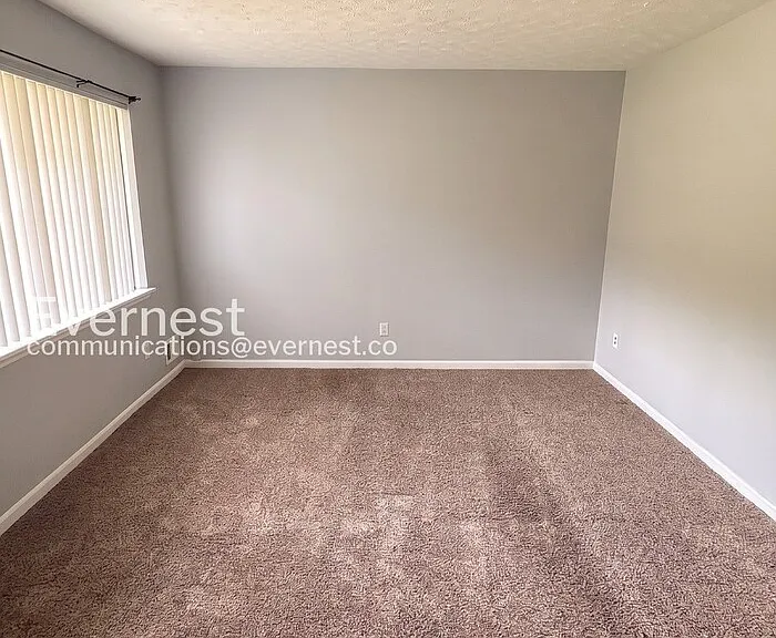 6596 Fleming Rd — Photo 6