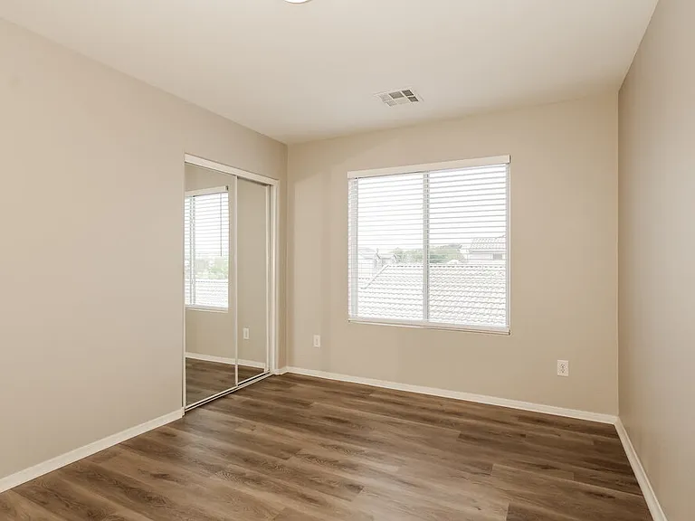 1626 E Aspen Ave — Photo 14
