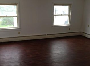 23 W Liberty Aly, Cleona, PA 17042