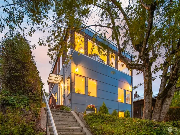 1059 25th Avenue E, Seattle, WA 98112