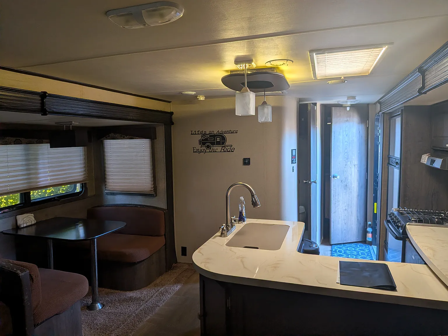 1 bed, 250 sqft, $1,500 — Photo 3