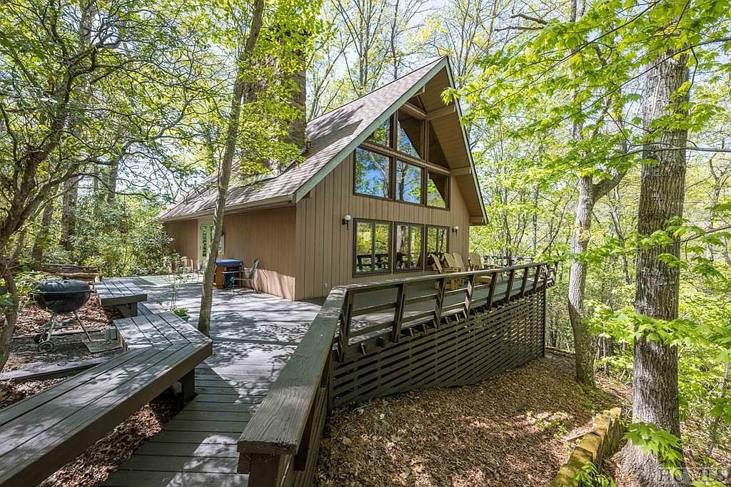 688 Caney Fork Rd, Cullowhee, NC 28723 | Zillow