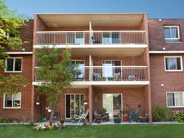 36 Arran Dr — Photo 12
