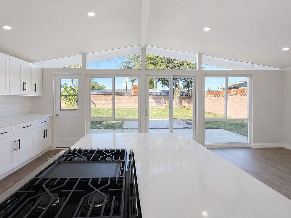 1st image of 10171 Aldgate Ave