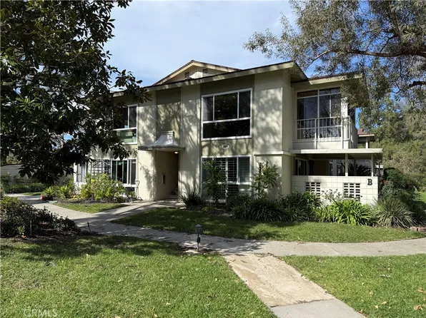 891 Ronda Sevilla Unit O, Laguna Woods, CA 92637