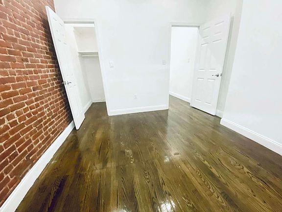 4th image of 204 W 88th St #1D