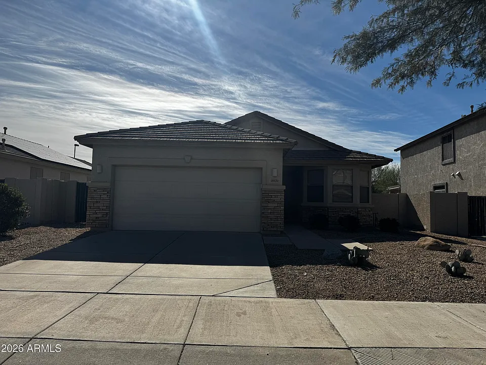 18131 W Canyon Ln