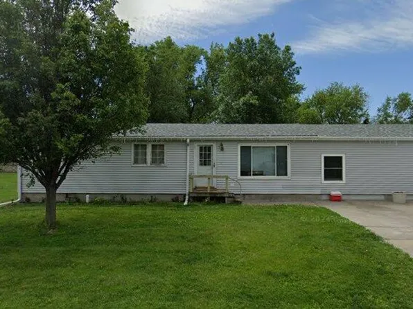1131 W 9th Ave, North Bend, NE 68649