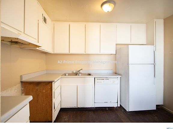 4th image of 3421 W Dunlap Ave #258