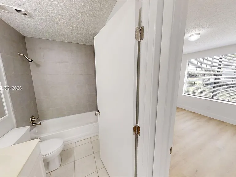 11255 W Atlantic Blvd #106 — Photo 16