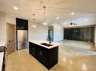 315 Amistad Rd #B, San Angelo, TX 76901