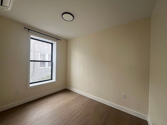 4th image of 8671 24th Ave #3F