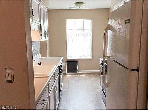 2nd image of 1344 River Birch Run S