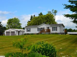 7686 W Gresham Hwy, Vermontville, MI 49096