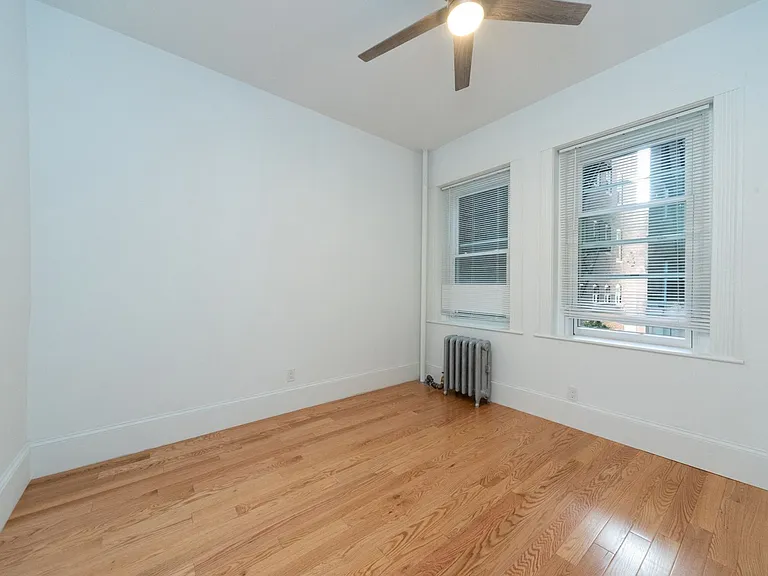 22 Westland Ave #1 — Photo 5