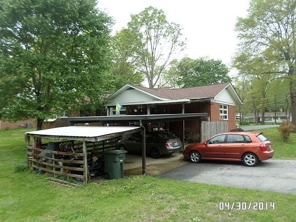 2nd image of 1118 Trogdon Dr