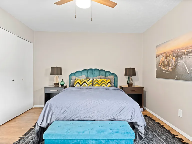 10526 Clifton Blvd #103 — Photo 23