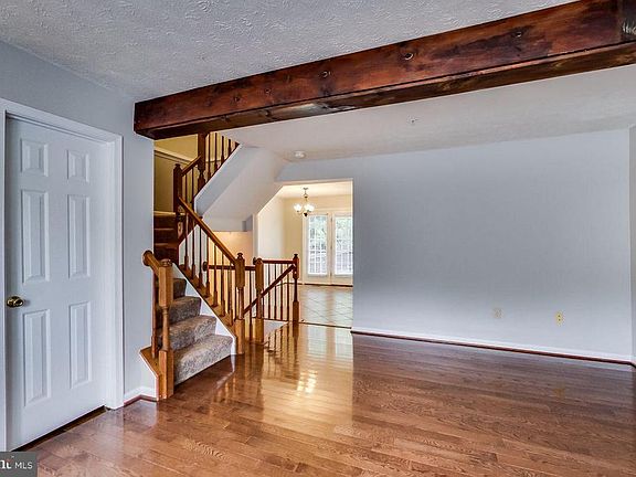 3rd image of 8520 Pine Meadows Dr