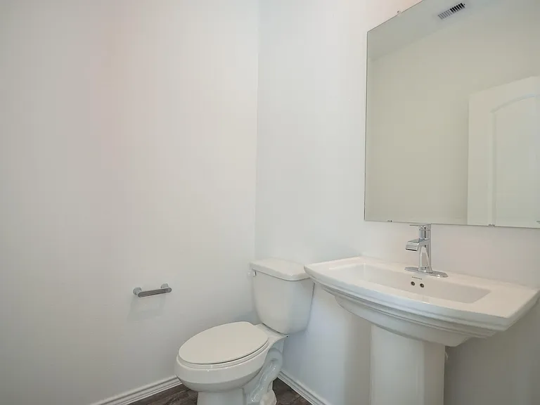 5778 Hampton Valley Dr — Photo 26