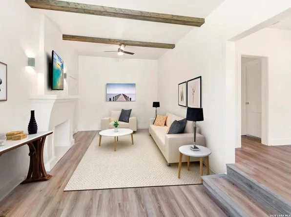 1328 N Center, San Antonio, TX 78202