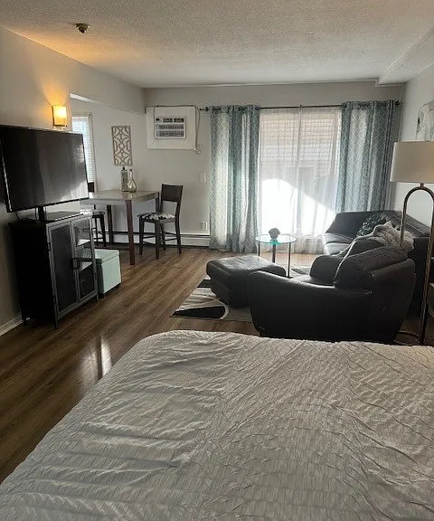 10630 Rockford Rd #110 — Photo 4