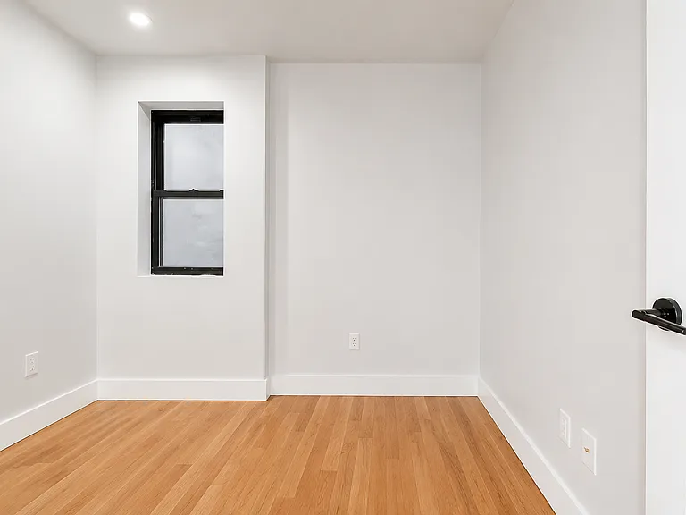 1629 Saint Johns Pl #2B — Photo 10