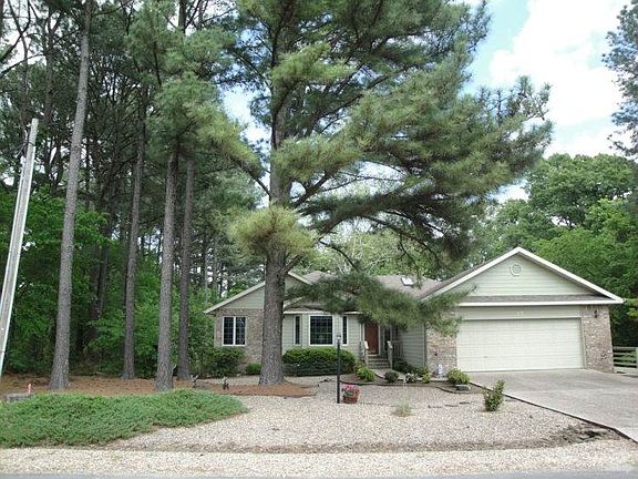 2nd image of 15 Crosshill Dr